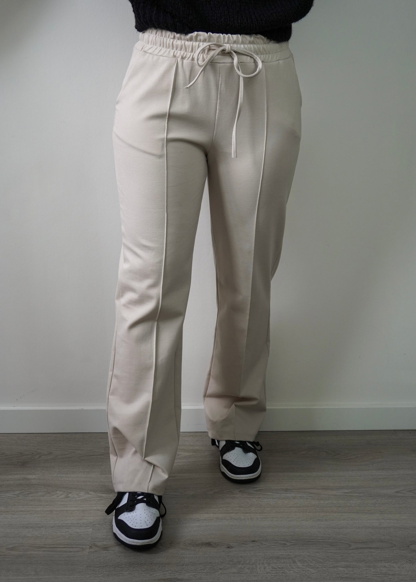 Alyssa jogger beige